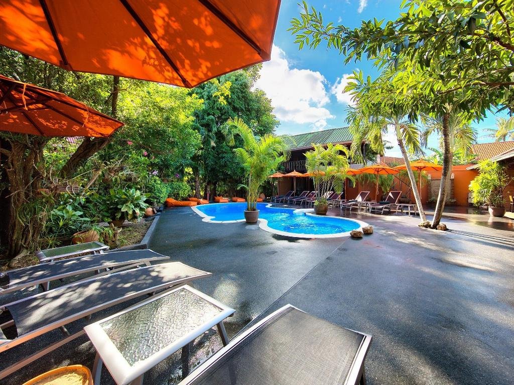 Eden Bungalows: Eden Bungalows