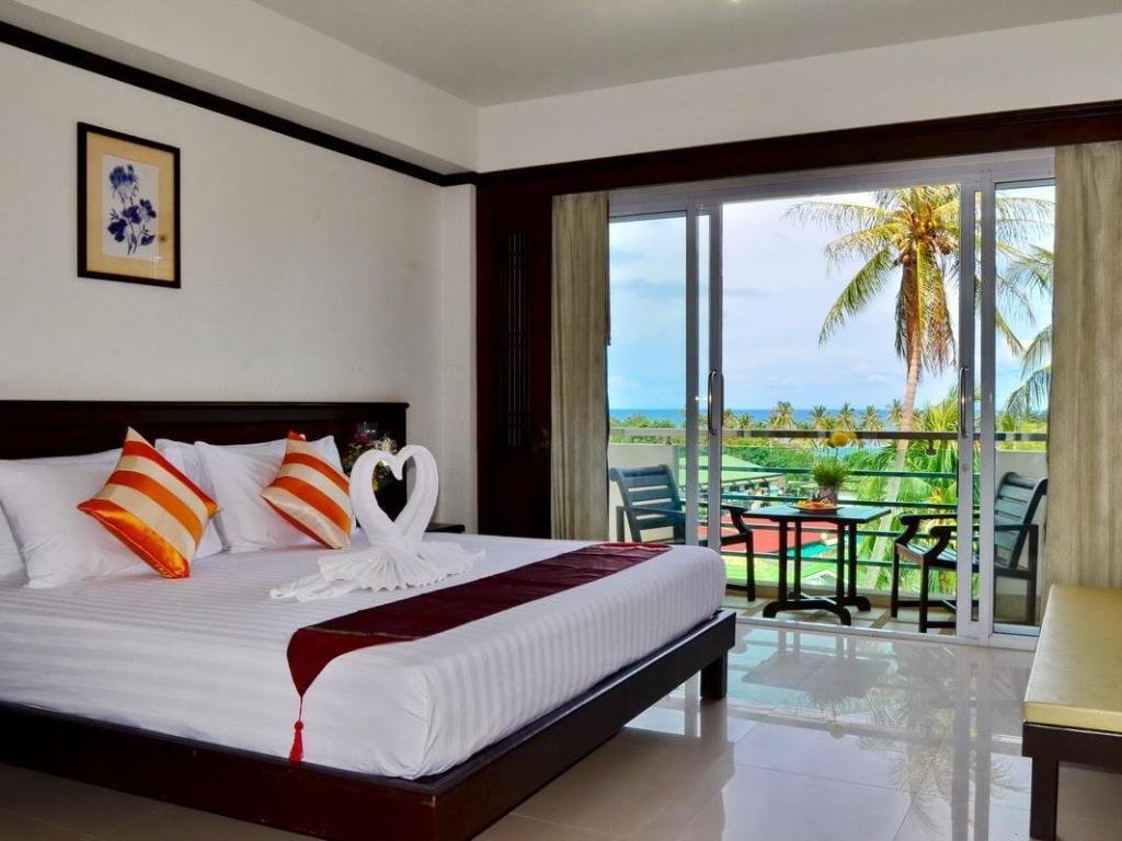 First Residence Hotel: Image of Superior 0